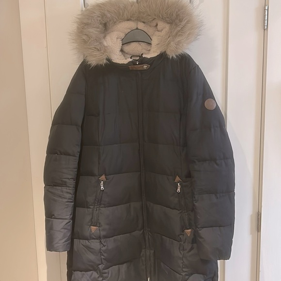 Lauren Ralph Lauren Down Filled Navy Parka Jacket Faux Fur Hood (mark) - Picture 4 of 4